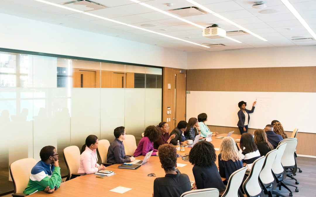 How to Build a Powerful Brand Identity in a Noisy Digital World